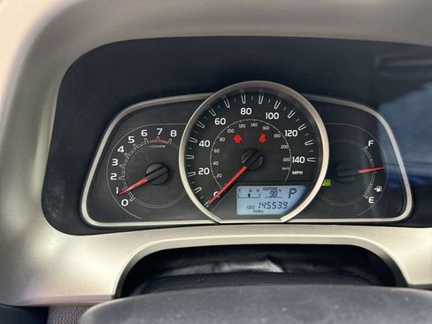 Used 2015 Toyota RAV4 LE FWD image 15