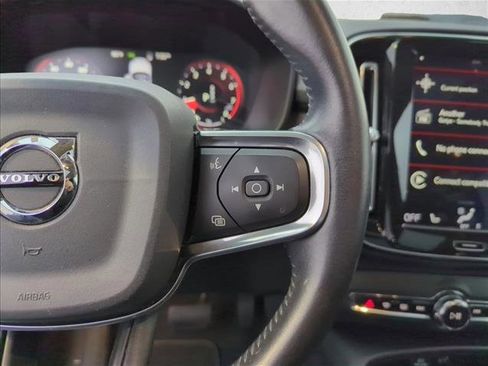 Used 2020 Volvo XC40 T5 Inscription w/ Protection Package Premier image 15