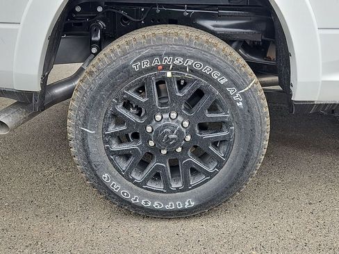 New 2026 RAM 2500 Limited AWD/4WD image 9