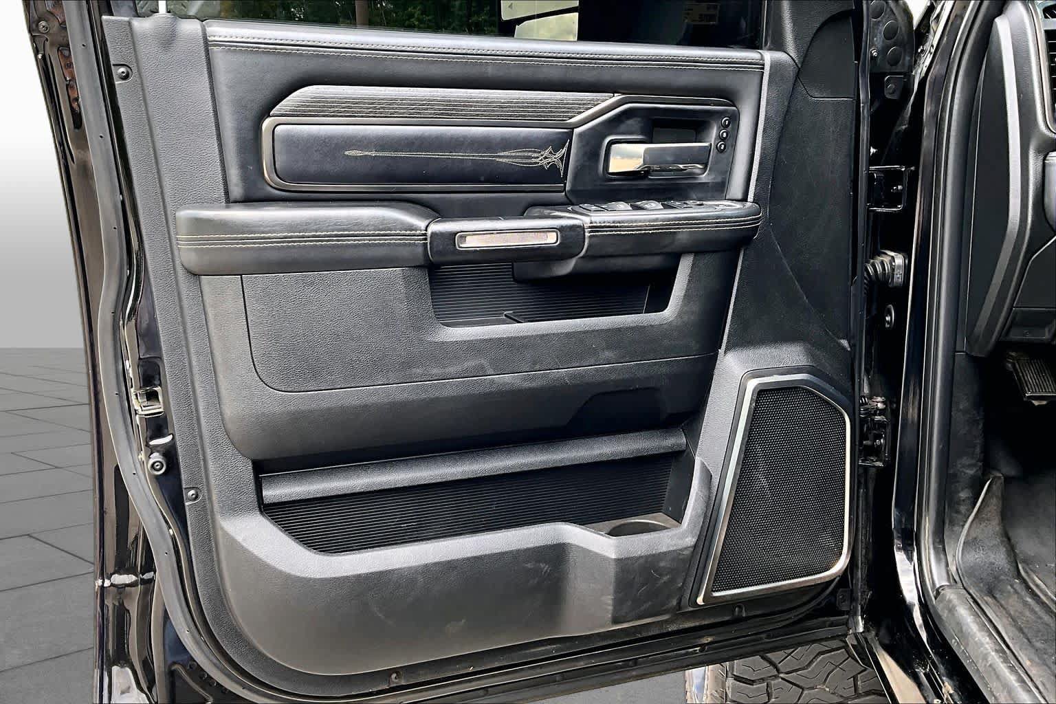 Used 2021 RAM 2500 Limited w/ Night Edition AWD/4WD image 22