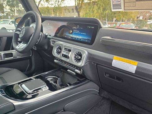 New 2026 Mercedes-Benz G 63 AMG 4MATIC image 13