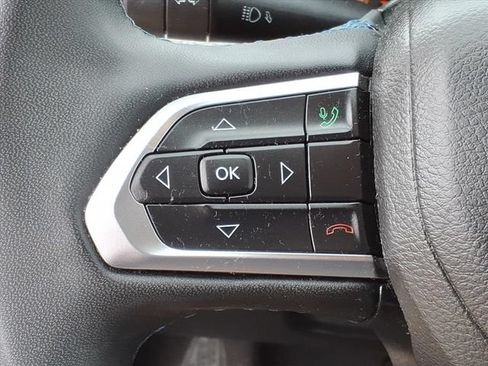 Used 2022 Jeep Compass Latitude AWD/4WD image 19