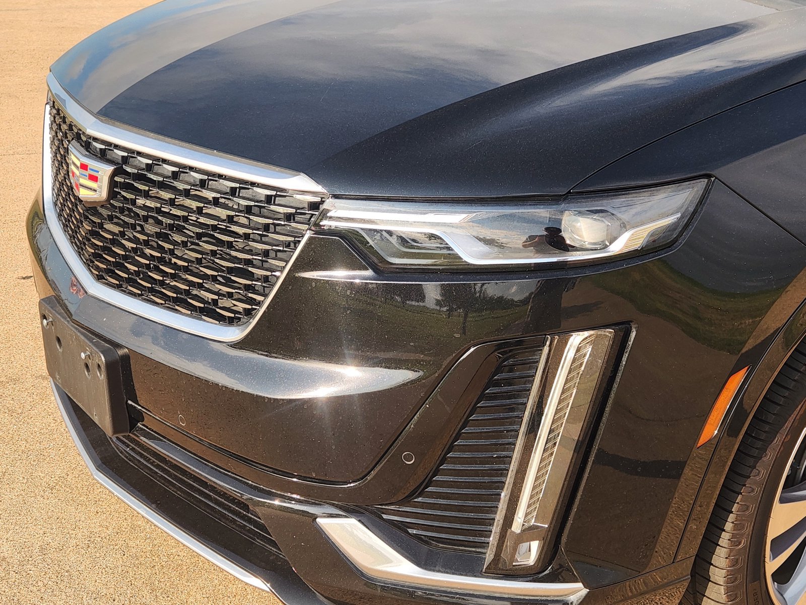 Used 2023 Cadillac XT6 Premium Luxury FWD image 10