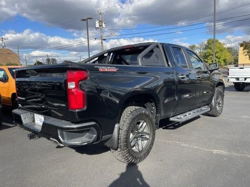 Used 2019 Chevrolet Silverado 1500 Custom Trail Boss image 8