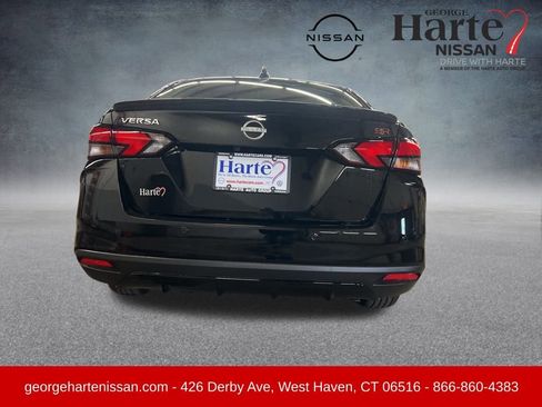 New 2025 Nissan Versa SR image 4