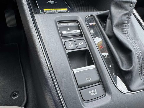 Used 2025 Honda CR-V EX-L image 29