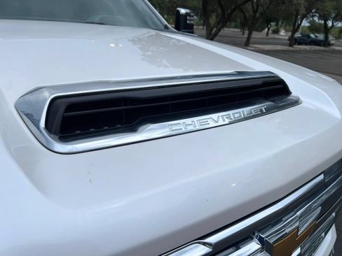 Used 2024 Chevrolet Silverado 3500 LTZ AWD/4WD image 13