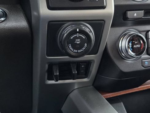 Used 2018 Ford F150 King Ranch w/ Trailer Tow Package AWD/4WD image 22