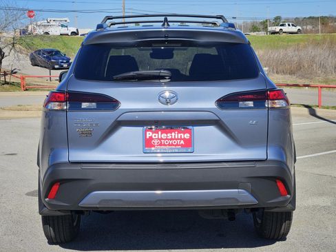 New 2026 Toyota Corolla Cross LE image 5