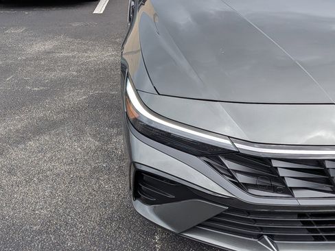New 2026 Hyundai Elantra SEL Sport Premium FWD image 9