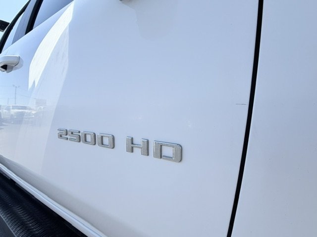 Used 2021 Chevrolet Silverado 2500 LT w/ Convenience Package AWD/4WD image 23