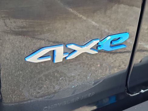 Used 2023 Jeep Wrangler Unlimited Sahara w/ Cold Weather Group image 27