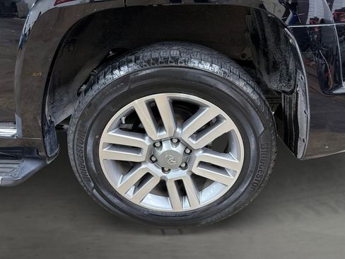 Used 2011 Toyota 4Runner Limited image 16