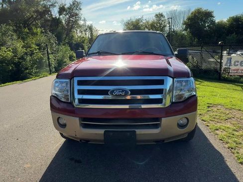 Used 2014 Ford Expedition EL XLT w/ Equipment Group 202A image 7