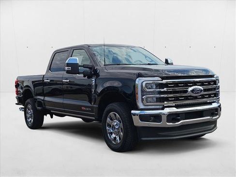 New 2025 Ford F250 King Ranch w/ Chrome Package image 7