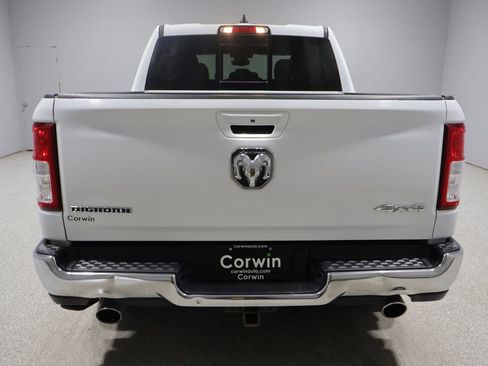 Used 2022 RAM 1500 Big Horn AWD/4WD image 3