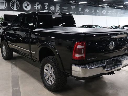 Used 2022 RAM 3500 Limited image 3