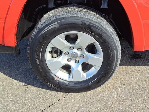 Used 2025 RAM 1500 Big Horn image 5