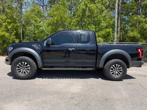 Used 2019 Ford F150 Raptor image 13