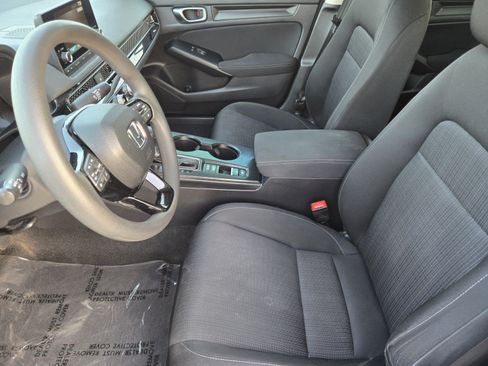 Used 2023 Honda Civic LX image 9