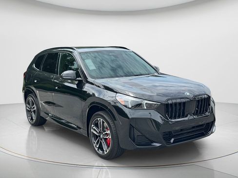 New 2026 BMW X1 xDrive28i w/ Technology Package AWD/4WD image 3