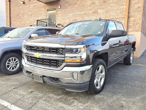 Used 2016 Chevrolet Silverado 1500 LT w/ All Star Edition image 4
