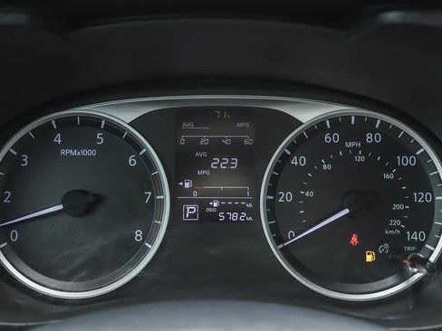 Used 2025 Nissan Versa S w/ Trunk Package FWD image 24