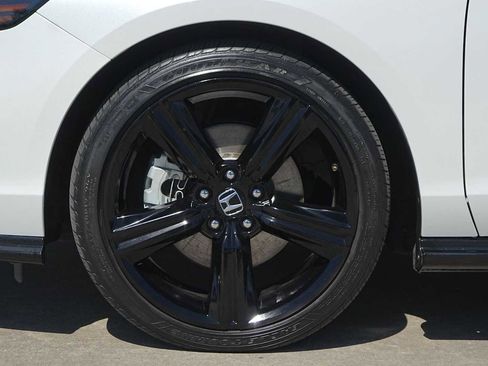 Certified 2024 Honda Accord Sport image 7