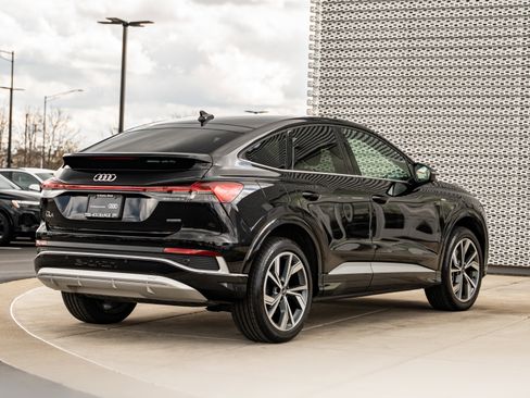 Certified 2023 Audi Q4 e-tron Prestige AWD/4WD image 4