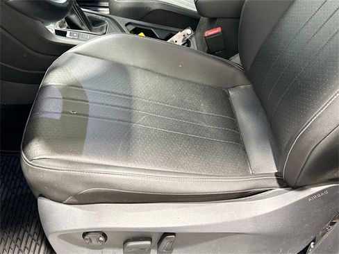 Used 2023 Volkswagen Tiguan SE R-Line image 14