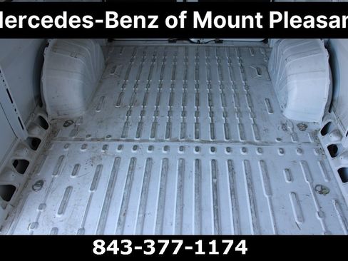 Used 2025 RAM ProMaster 2500 w/ Convenience Group image 8