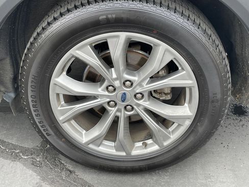 Used 2023 Ford Explorer Limited image 30