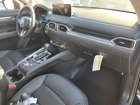 New 2025 MAZDA CX-5 AWD 2.5 S w/ Premium Plus Pkg image 5