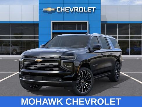 New 2026 Chevrolet Suburban High Country AWD/4WD image 6