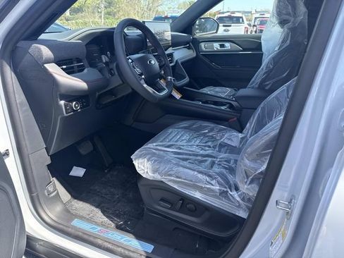New 2026 Ford Explorer ST-Line image 9