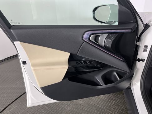 Used 2026 BMW X3 xDrive30 w/ Premium Package image 9