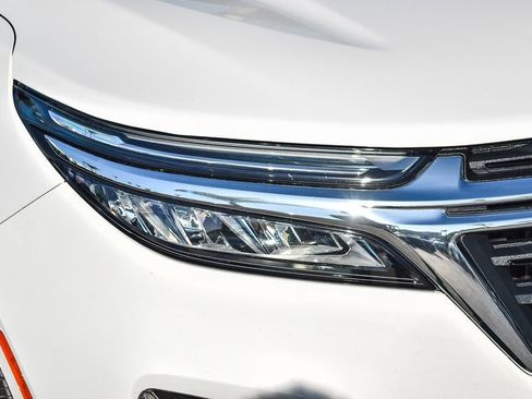 Used 2022 Chevrolet Equinox LT image 8