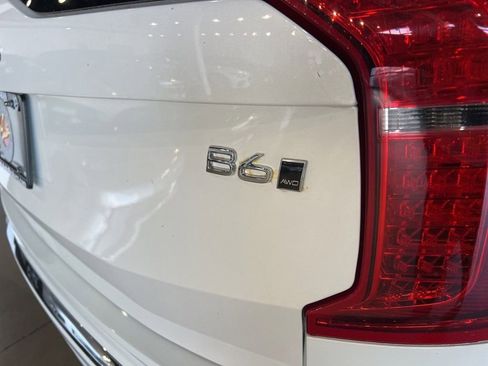 Used 2023 Volvo XC90 B6 Ultimate AWD/4WD image 18