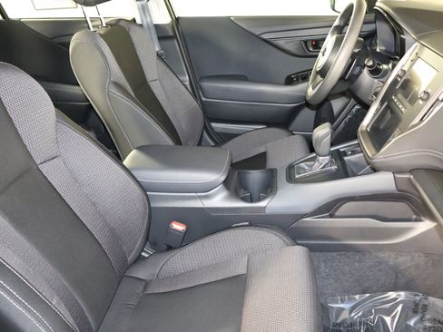 Used 2025 Subaru Outback image 40