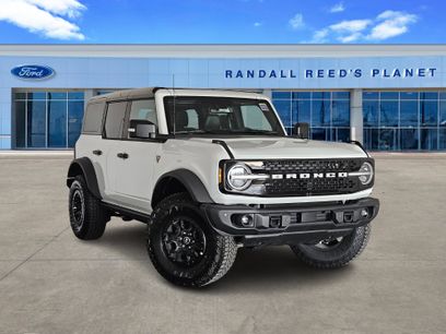 New 2025 Ford Bronco Badlands