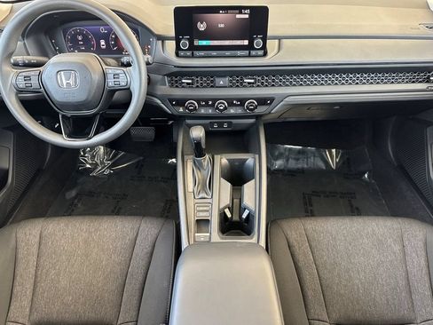 Certified 2023 Honda Accord EX image 4