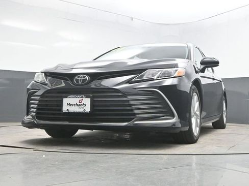 Used 2023 Toyota Camry LE FWD image 34