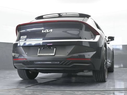 Used 2025 Kia EV6 Light RWD image 57