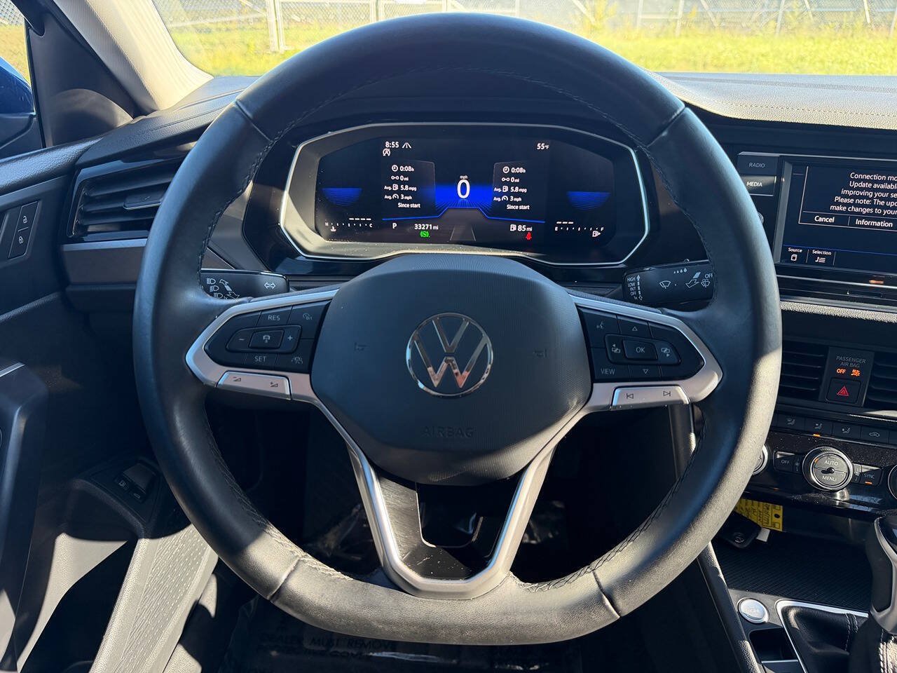 Used 2024 Volkswagen Jetta SE w/ Panoramic Sunroof Package FWD image 21