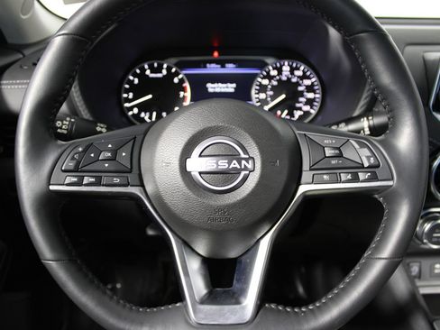Used 2025 Nissan Sentra SV w/ All-Weather Package FWD image 14