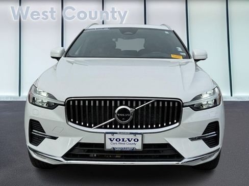 Used 2023 Volvo XC60 B5 Ultimate image 10