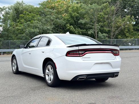 Used 2023 Dodge Charger SXT RWD image 4