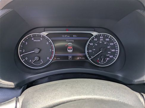 New 2025 Nissan Sentra SR w/ Midnight Edition image 15