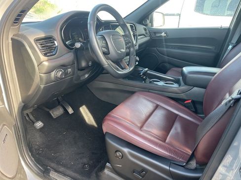 Used 2025 Dodge Durango GT image 8