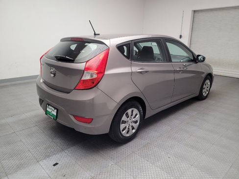 Used 2017 Hyundai Accent SE image 9